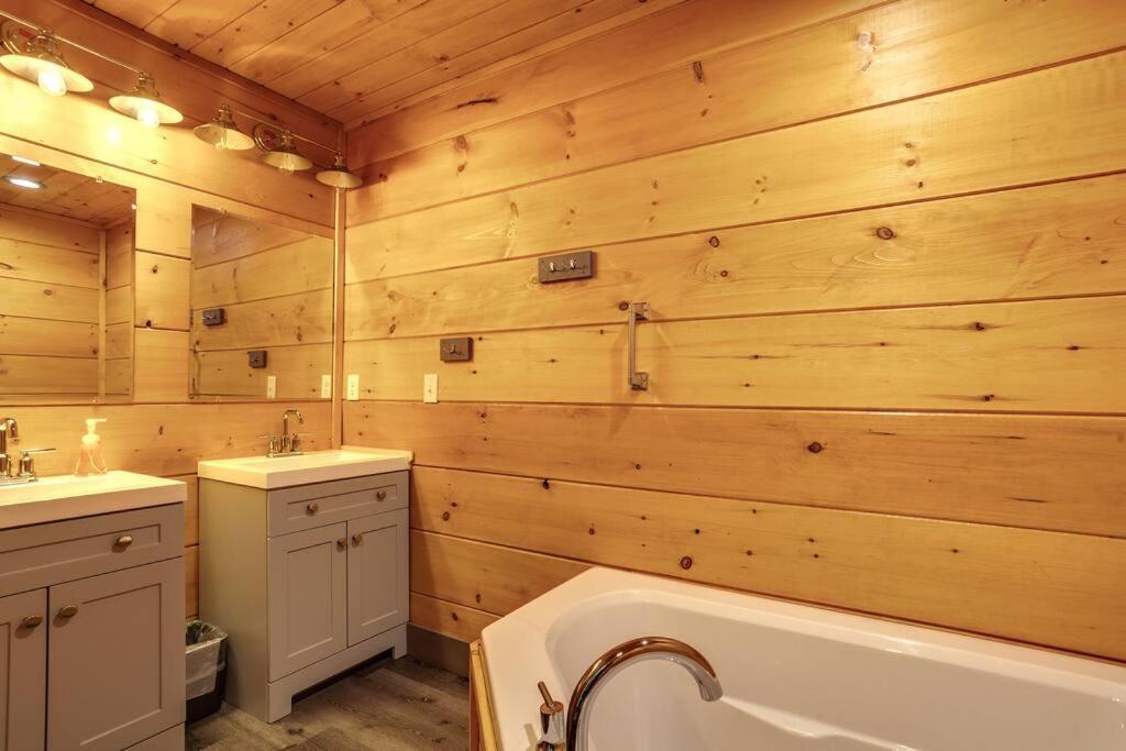 Dancing Bear Cabin- Relax & Enjoy! Sevierville Zewnętrze zdjęcie