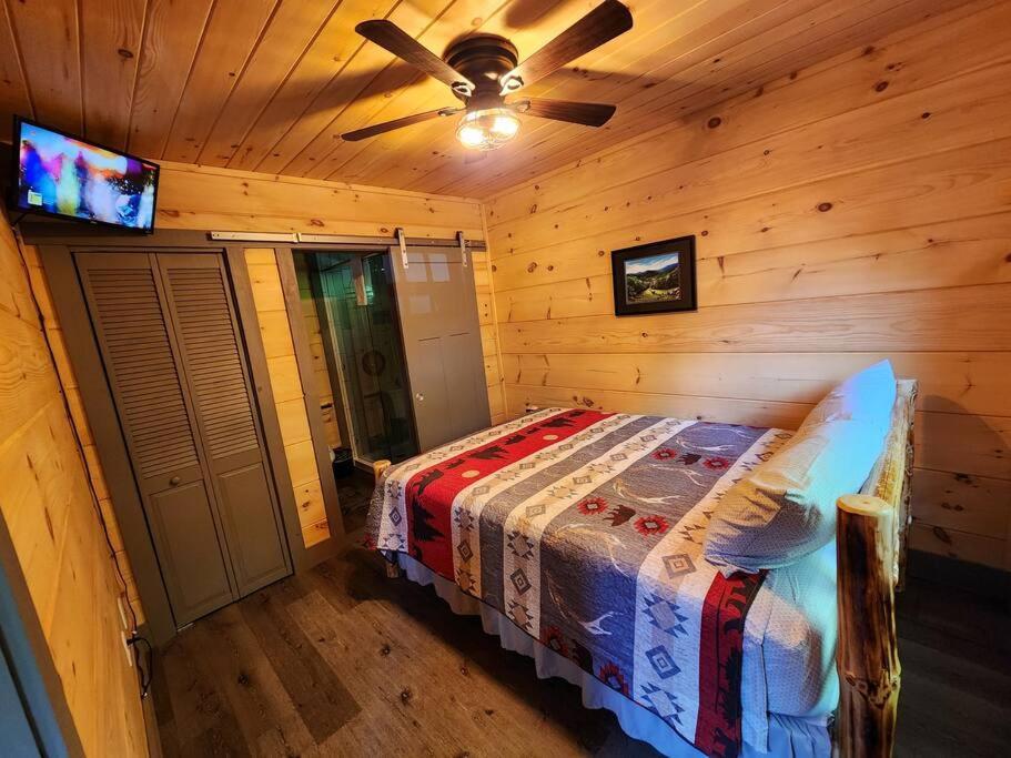 Dancing Bear Cabin- Relax & Enjoy! Sevierville Zewnętrze zdjęcie