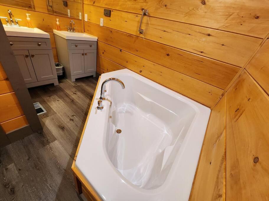 Dancing Bear Cabin- Relax & Enjoy! Sevierville Zewnętrze zdjęcie